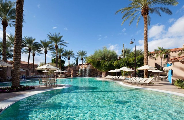 TPC/Spring Training/Super Bowl with Rihanna - What a Hot Spot for Vacation