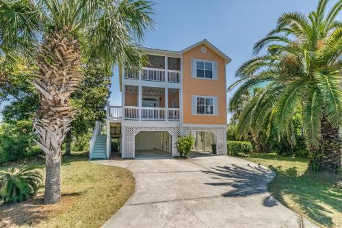 TradeWind on Harbor Island - 4 Bedrooms Sleeps 8