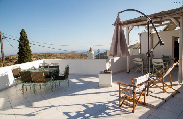 Traditional house Utopia Makri Gialos