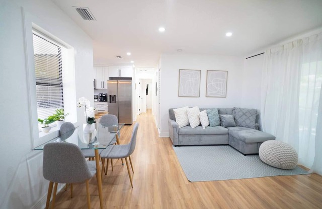 Tranquil and Sunny 4BR Getaway Home