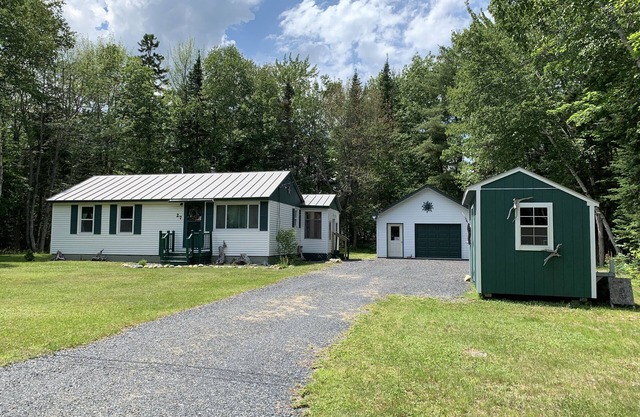 Tranquil Times (In Town with Direct ATV/Snowmobile Access!)