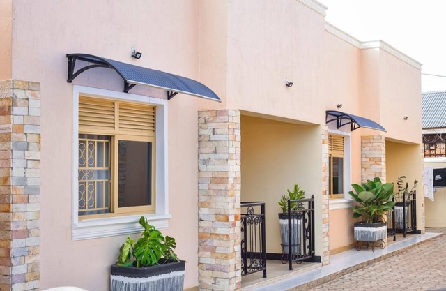 Tranquil Tororo Retreat