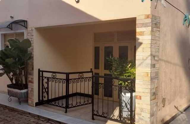 Tranquil Tororo Retreat