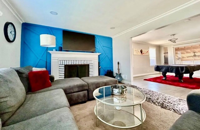 Tranquil Urban Retreat, Chicago Gem