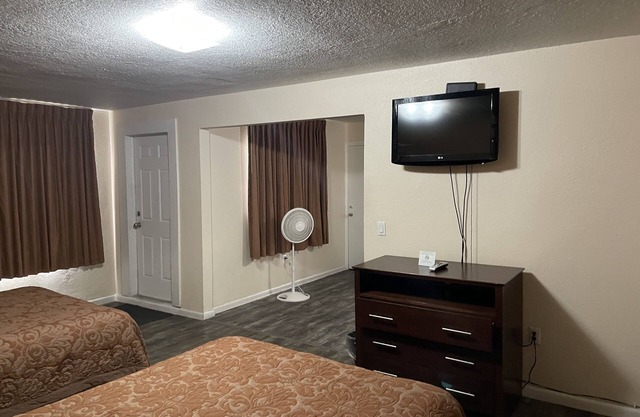 Travelers Inn Clearwater
