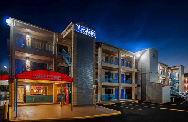 Travelodge by Wyndham Houston Hobby Airport