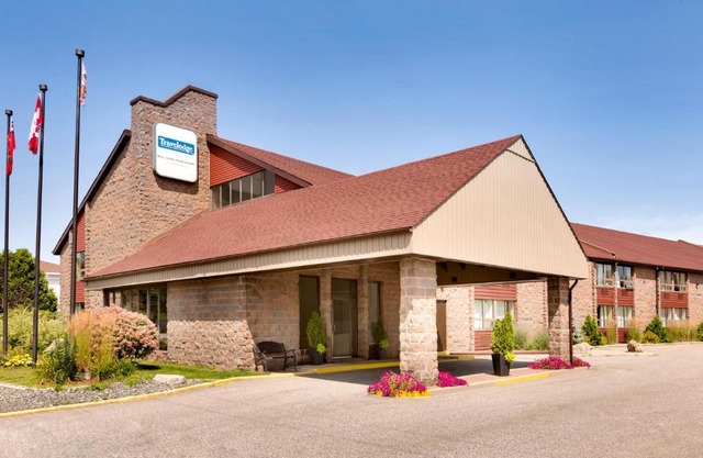 Travelodge by Wyndham North Bay Lakeshore