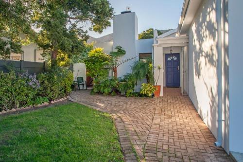 Tree Fern Cottage