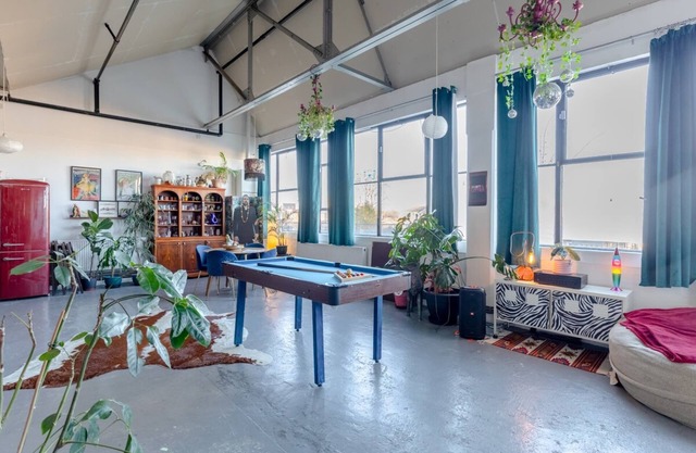 Trendy & Artistic Loft Hideaway, Hackney Wick!