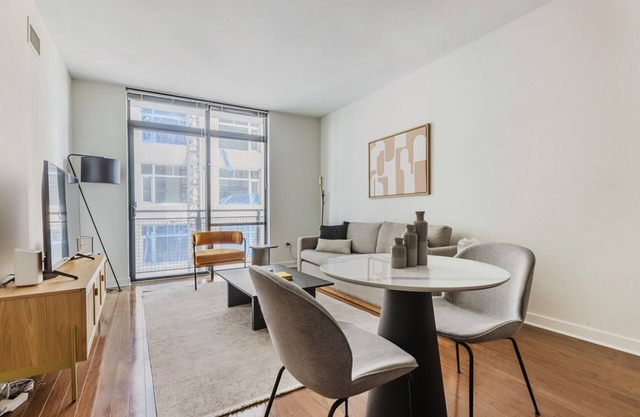 Trendy Bethesda Bainbridge 1BR w/Concierge, Gym, W/D, walk to Metro, by Blueground