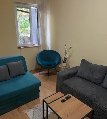 TripleA Sr apartments