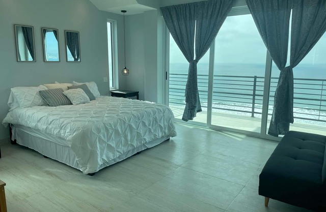 Tritons 360 View