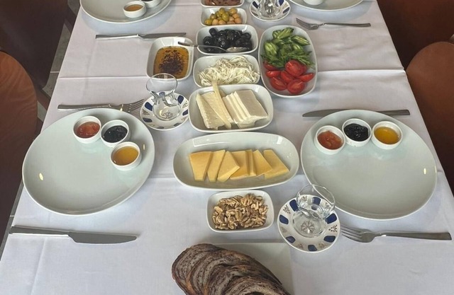 Trolius Park House Hotel