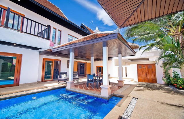 Tropicana Pool Villa