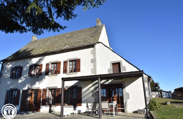 TSA Variou - Tauves - Gîte