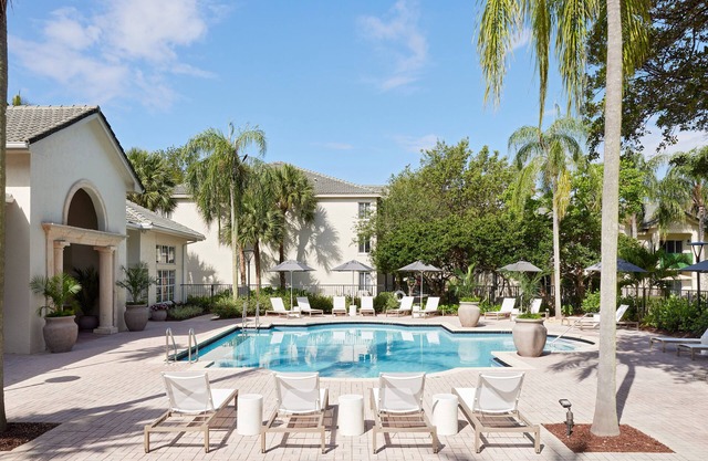 Tucker at New River Cove Fort Lauderdale