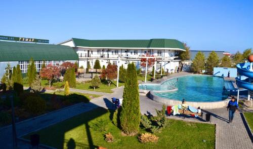 Tumar hot springs
