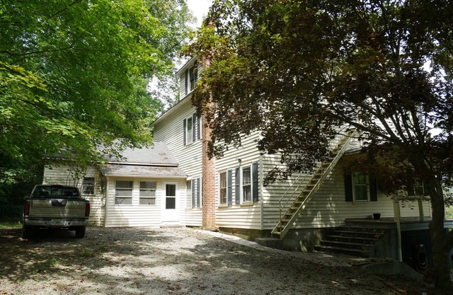 Turtle Rock Retreat - Old home of the head of the Holston Zinc Mine