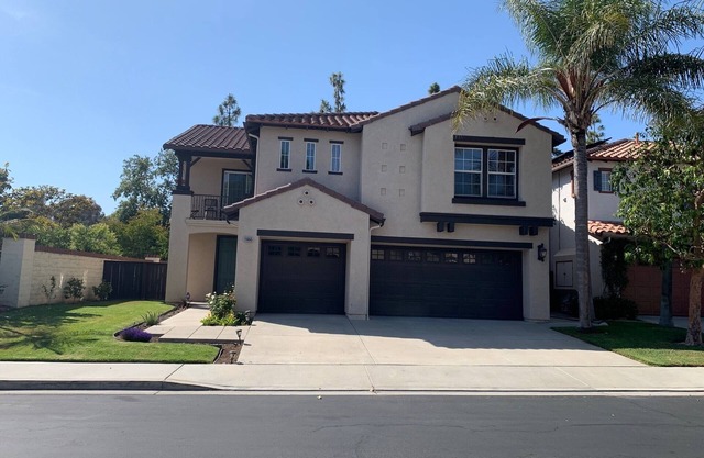 Tustin Retreat 4 Beds Sleeps 8 Family Ready