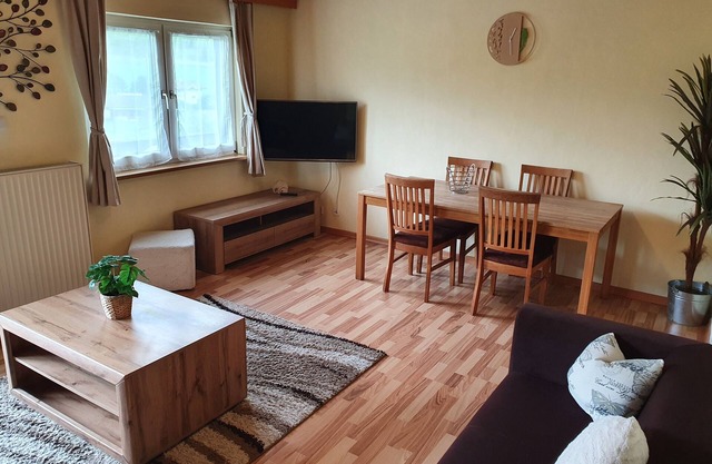 Two bedroom Apartment with Balcony - Hirsch