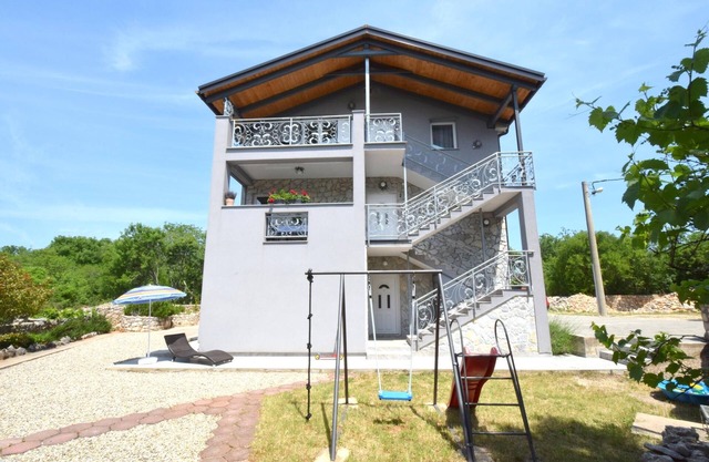 Two bedroom apartment with balcony Gabonjin, Krk (A-19413-a)