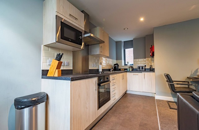 Two Bedroom Newcastle City Quayside Apartment