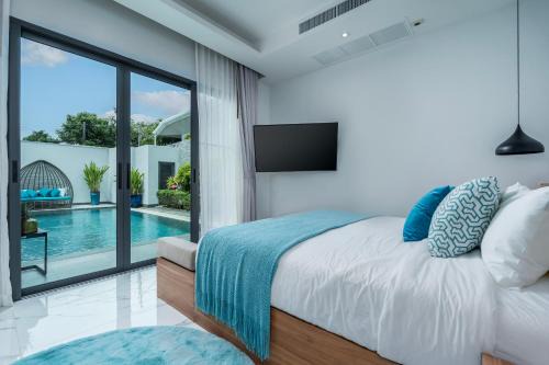 Two Flamingo Villa 1