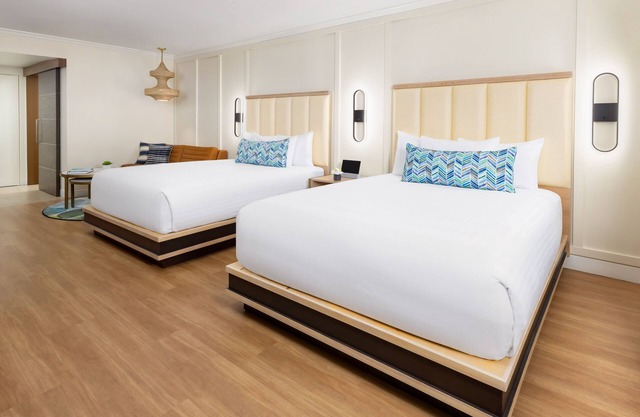 Two Queen Standard, The Anza A Calabasas, Pool, Scenic Ambiance - 2 Units