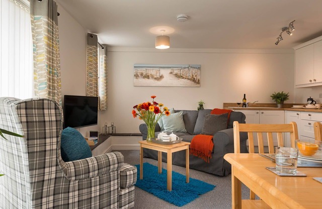 Ty Arthur: Pet-friendly, ground floor apartment in Aberffraw