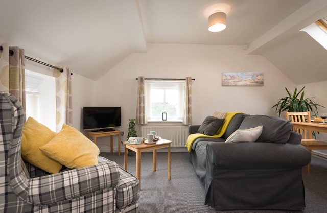Ty Mabon: Pet-friendly, first floor apartment in Aberffraw