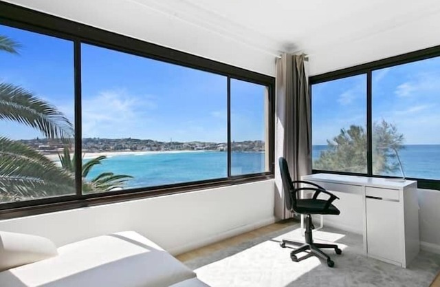 Ultimate Bondi Escape #2 Stunning Views !
