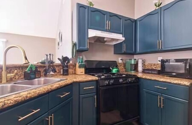 Ultimate Comfort: 3 BR Oasis with PS5 & BBQ