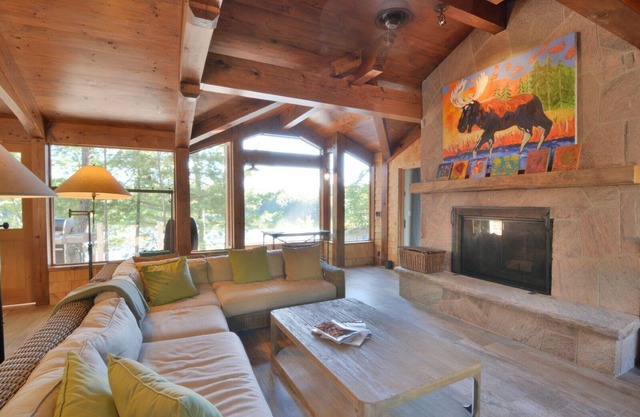 Ultimate Privacy! 2 Master Suites! Stunning views! 6 bdrm & Bunkie!