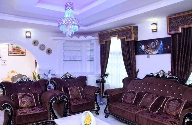 Uncle Love Serviced Apartments — A Sleek and Comfortable 2-Bedroom Apartment