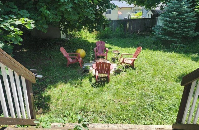 unique bungalow in a friendly neighborhood