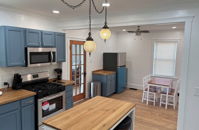 Updated Chicago Bungalow on a Beautiful and Calm Neighborhood Greenway Boulevard