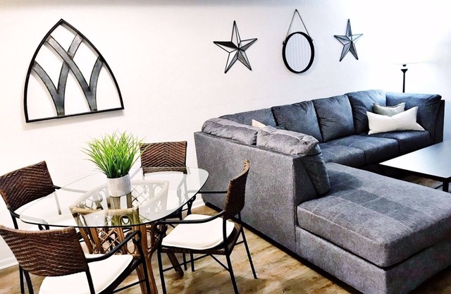🌟Updated Fairfield Glade Condo 🌟w/King Size bed, pet friendly, Wifi, & more!