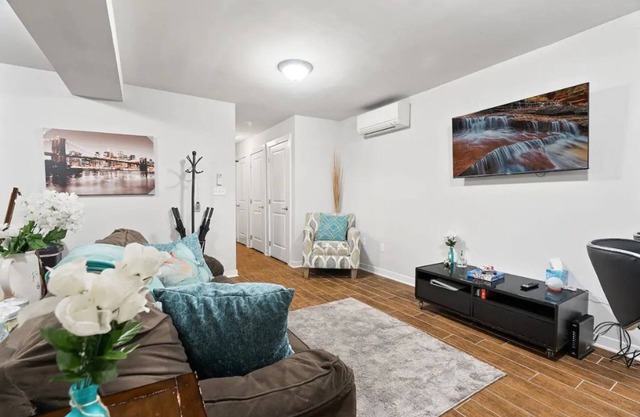 UPenn campus/sleeps10/walk to hup/chop