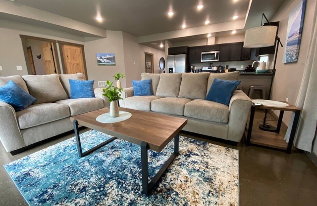 Upper Mesa Villa #4, Glacier Suites - Upper Mesa Villa #4