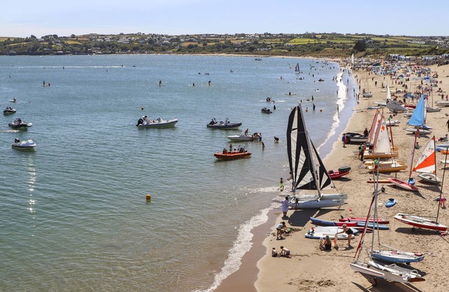 UPPER TREM Y BORTH, family friendly, with a garden in Abersoch