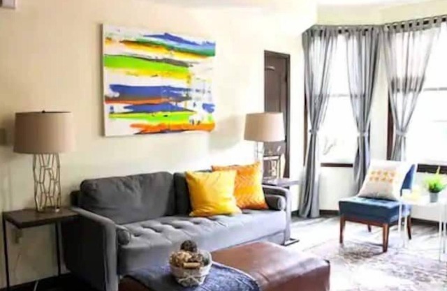 Uptown Deluxe Suite | Stylish & Spacious | Central Location