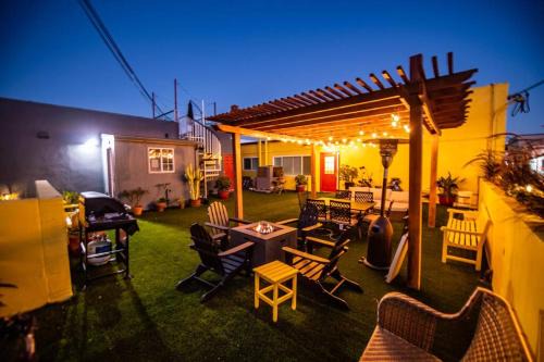 Urban Classic! 2BR with rooftop in heart of SD