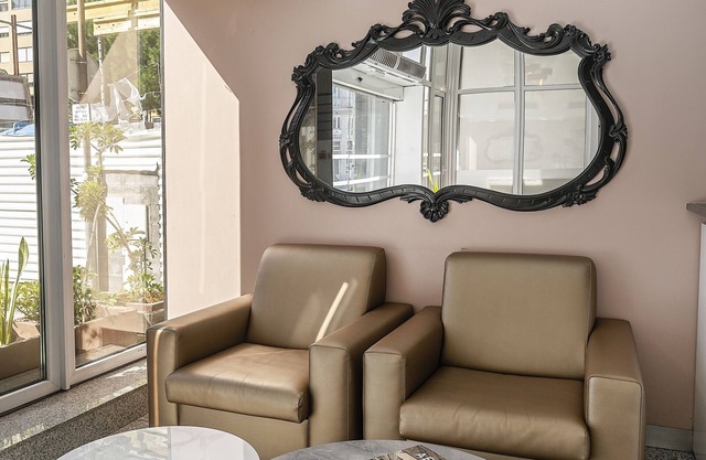 Urban Hotel Amadeos