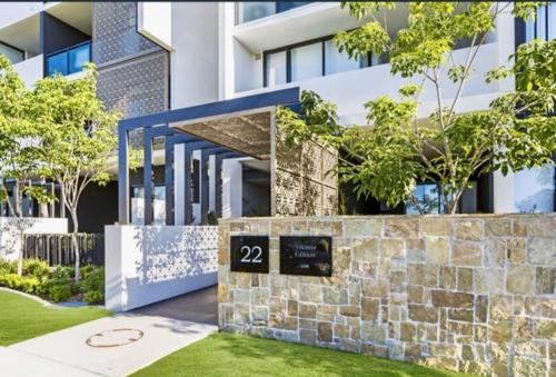 Urban Retreat - Shared Apartment with Queen Bed and Private Ensuite
