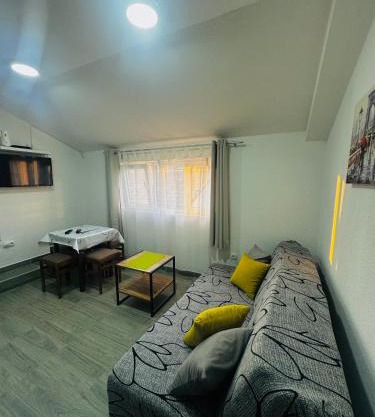 Uros Apartments