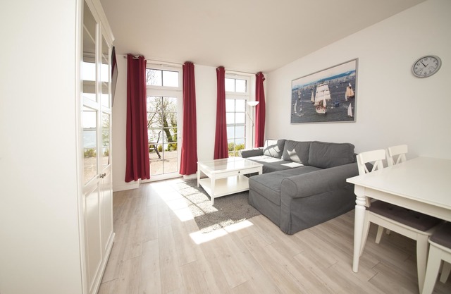 Vacation apartment/apartment for 4 guests with 46m² in Rabenkirchen-Faulück (23762)