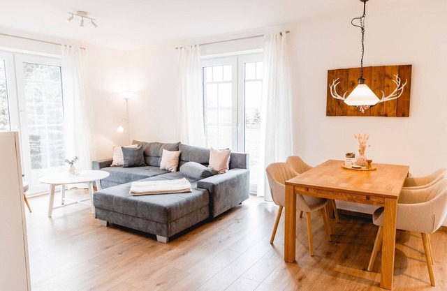 Vacation apartment/apartment for 4 guests with 65m² in Grasberg (96358)