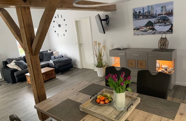Vacation apartment/apartment for 4 guests with 80m² in Hoppegarten (162617)