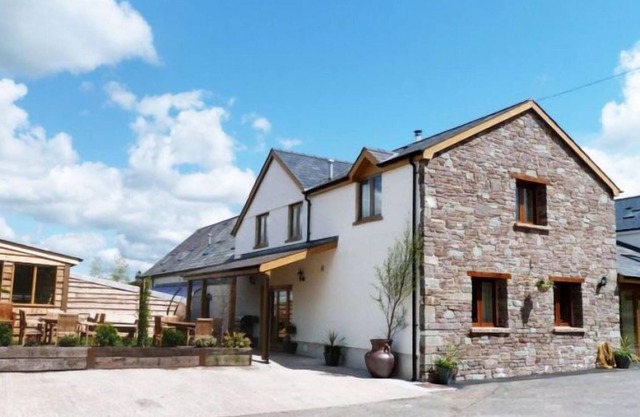 Vacation home Crai in Brecon - 8 persons, 4 bedrooms
