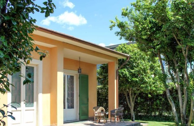 Vacation home Le Camelie in Montignoso - 4 persons, 2 bedrooms